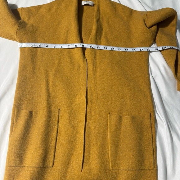 Aritzia Babaton LANCE Cardigan Wool Linen Blend Mustard Yellow Size Small - Picture 10 of 13